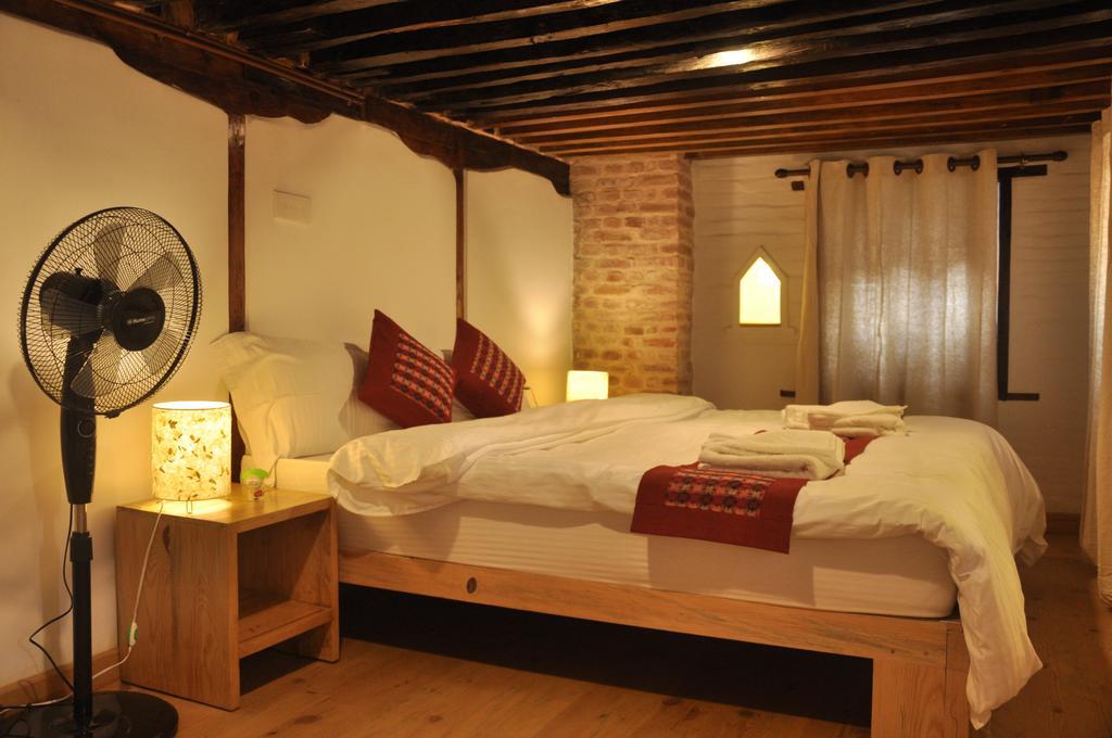 Boutique Heritage Home Lalitpur Екстер'єр фото